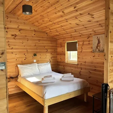 Lakeside Fishing Retreats Boston Room photo