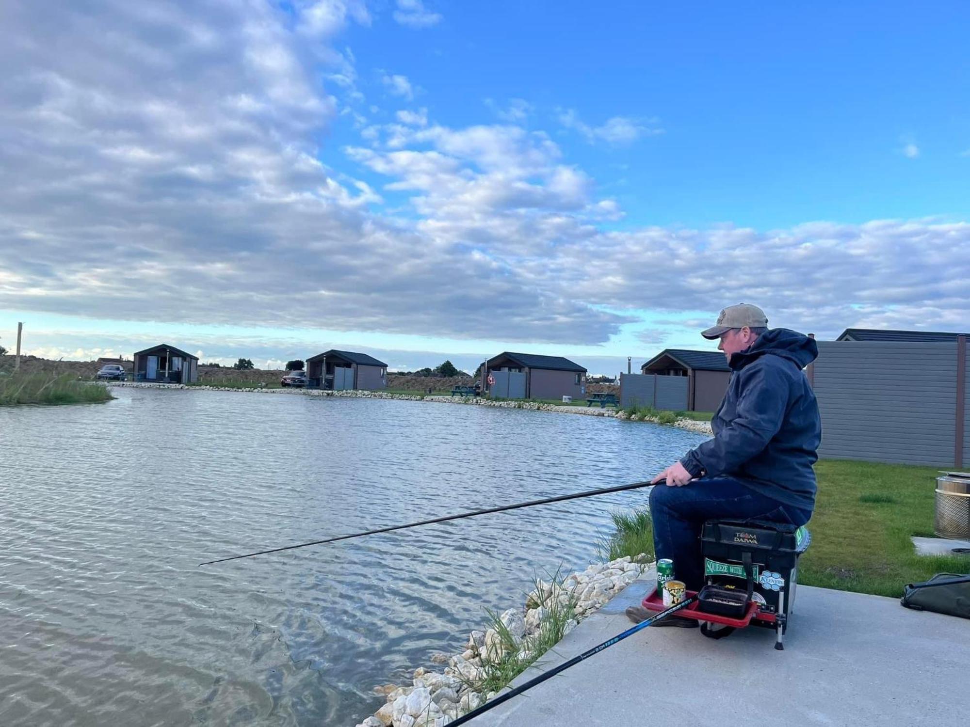 Lakeside Fishing Retreats Resort Boston